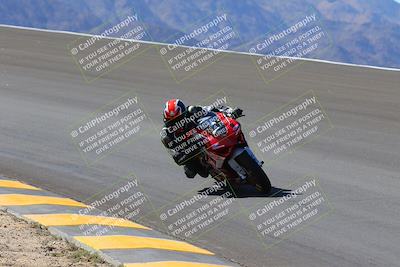 media/Oct-09-2022-SoCal Trackdays (Sun) [[95640aeeb6]]/Bowl (1015am)/